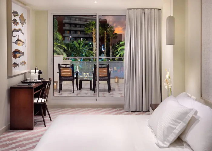 H10 Vintage - Adults Only Salou