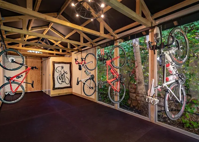 Hotel H10 Vintage - Adults Only 4*