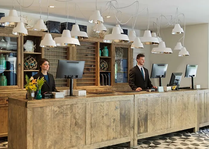 H10 Vintage - Adults Only